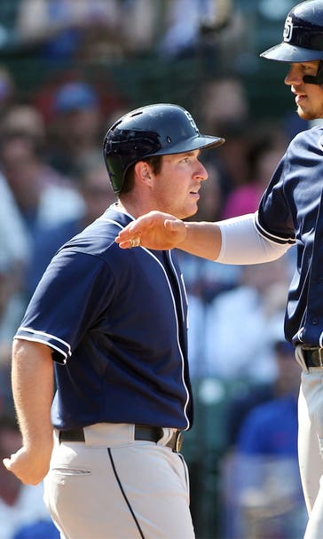 Myers' 3-run HR pushes Pads past Cubs